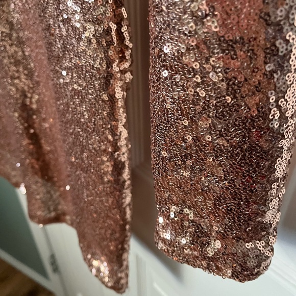 Uniquely coloured, golden La Nuit Revamped dress in size medium. - Picture 5 of 7